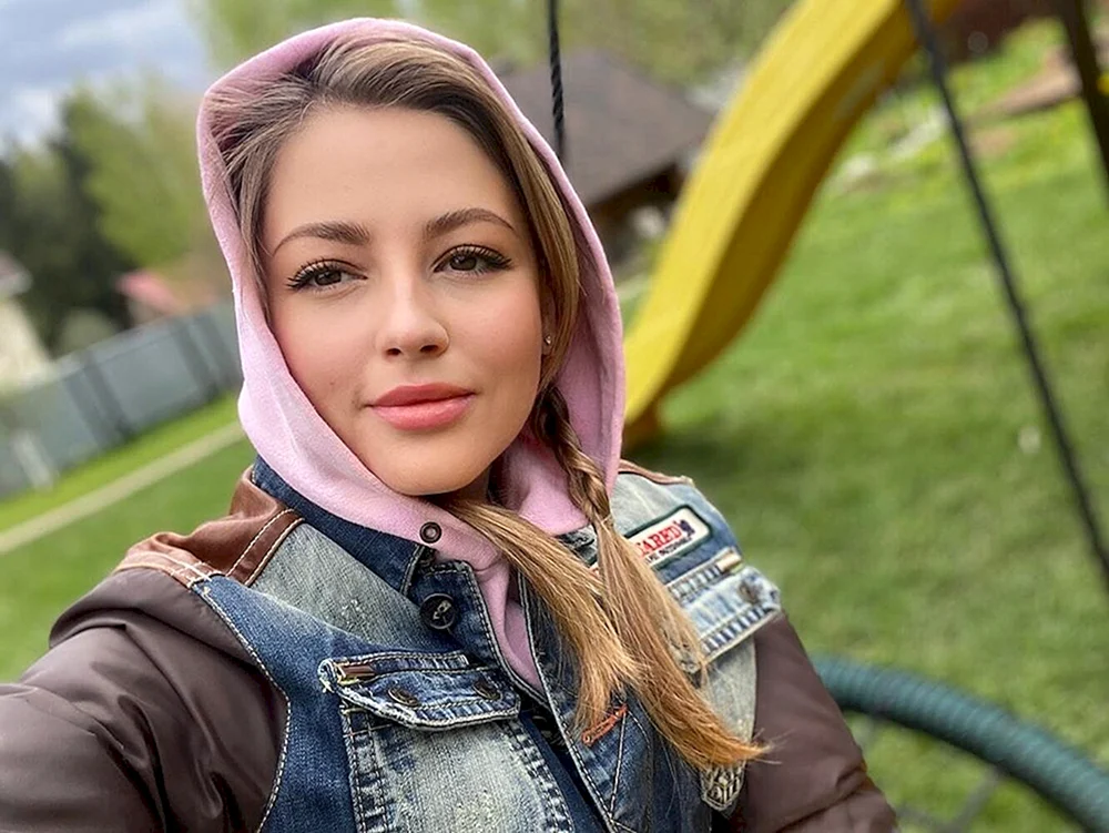 Анна Михайловская 2021