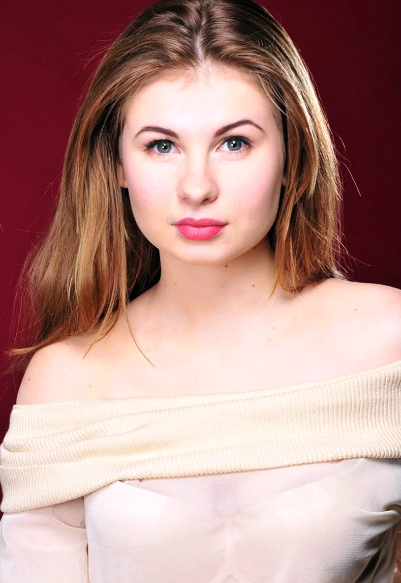 Анна Цуканова-Котт