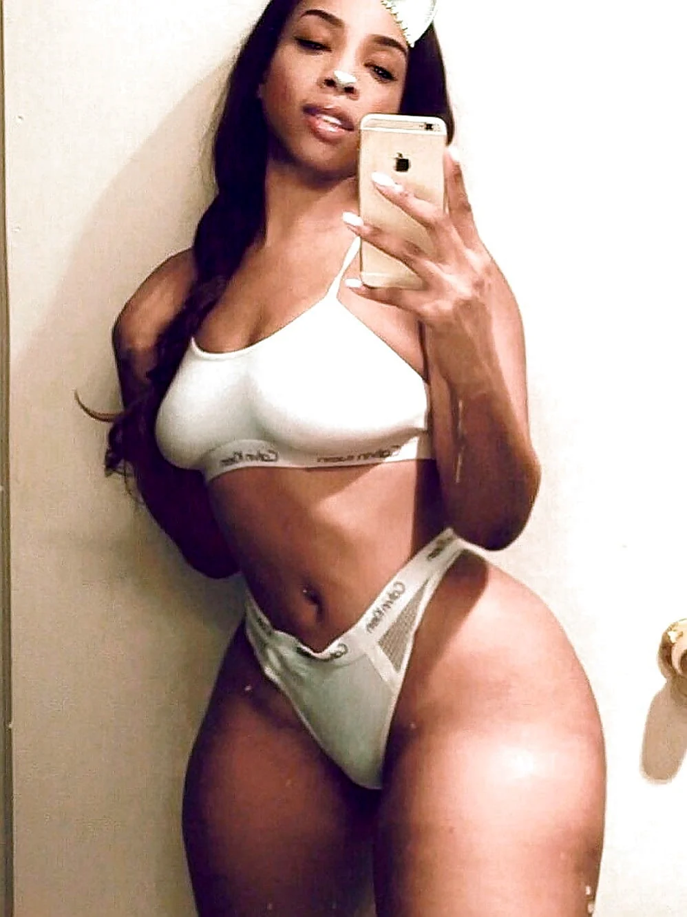 Ariana Shantel