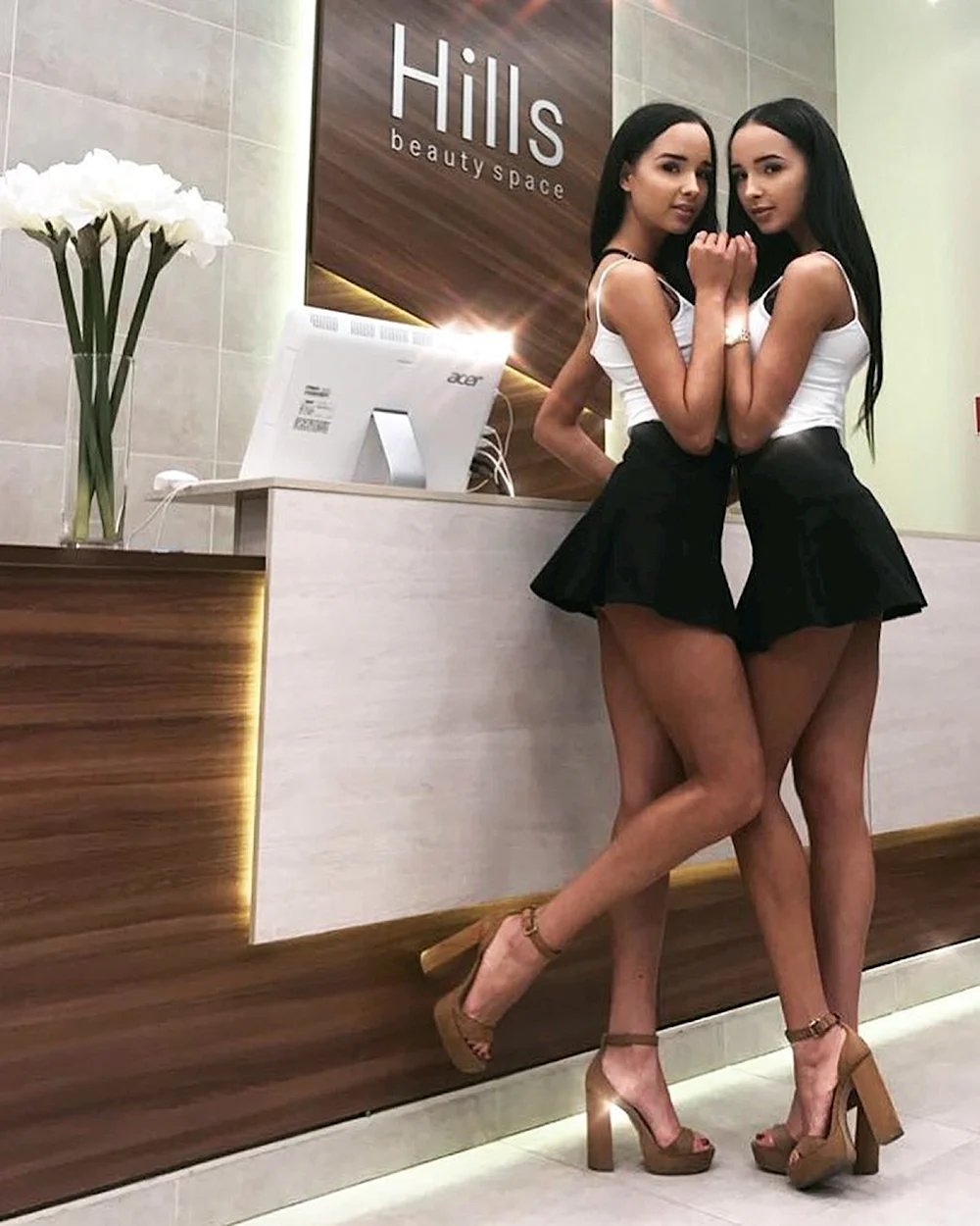 Близняшки Адель и Алина Фатхеевы
