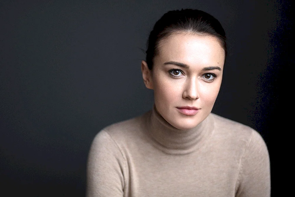 Булычева Александра актриса
