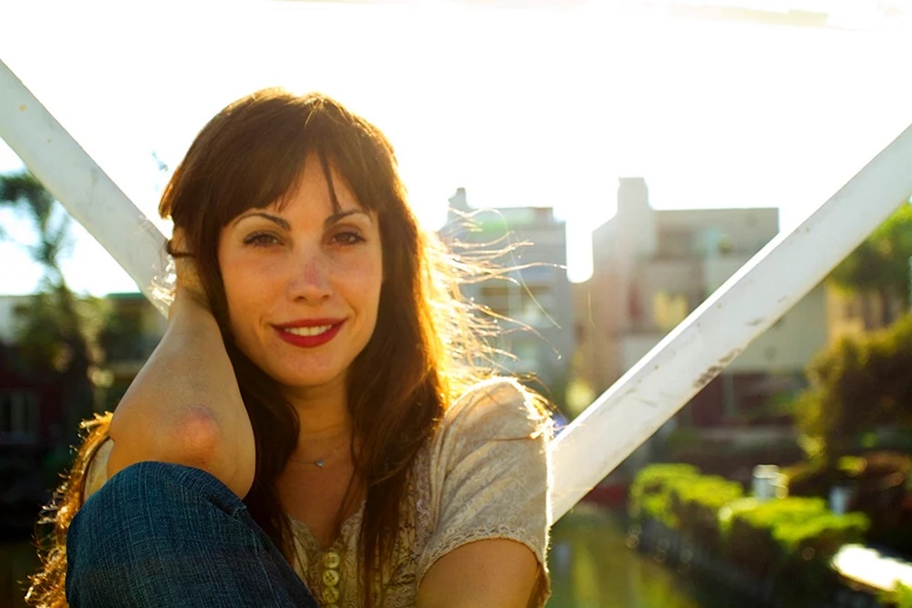 Carly Pope