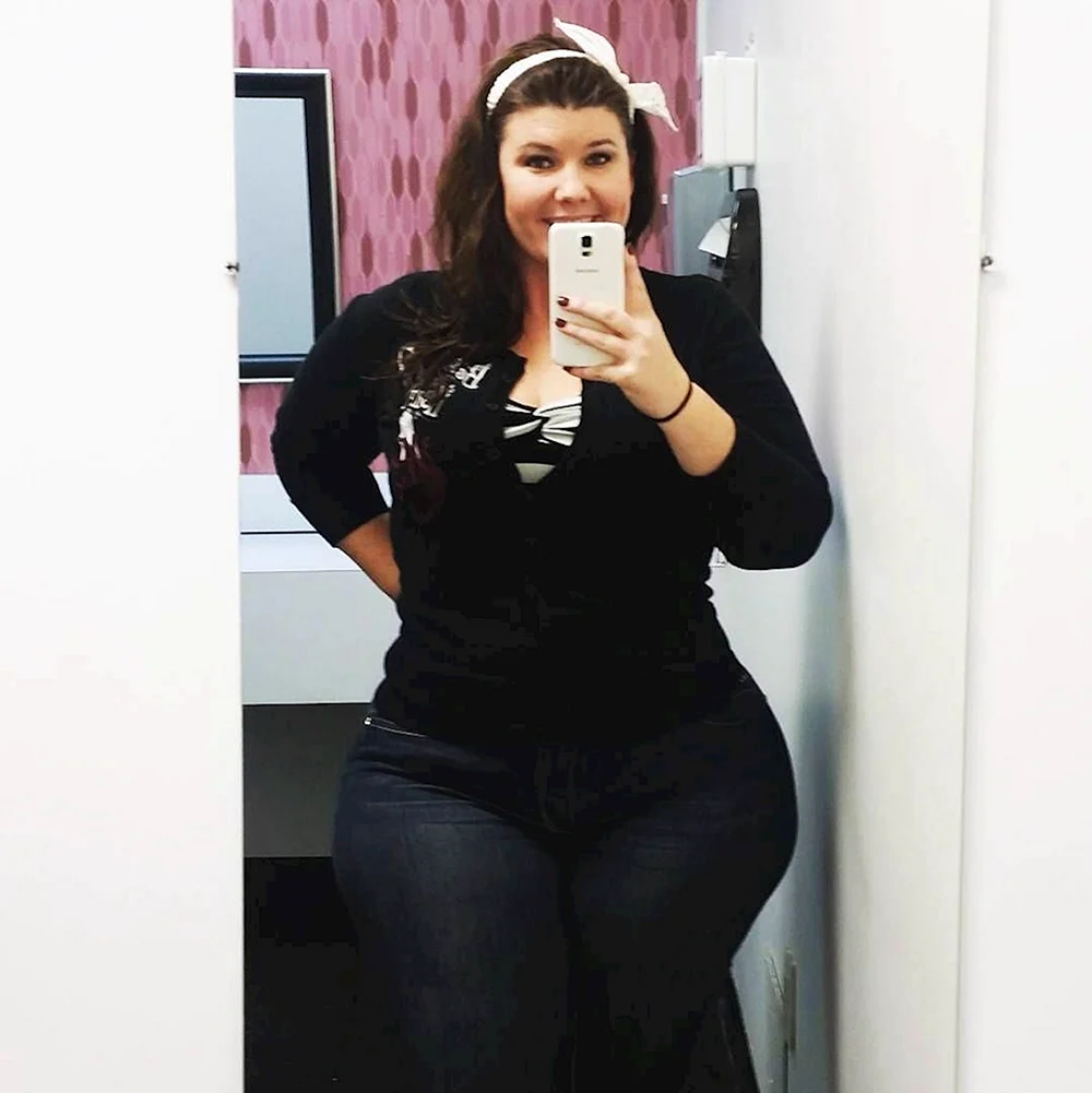 Crystal Mcbootay joins Misscurvymag