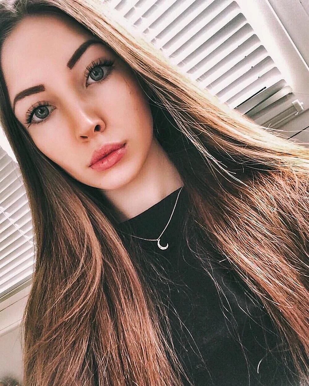Екатерина Златова