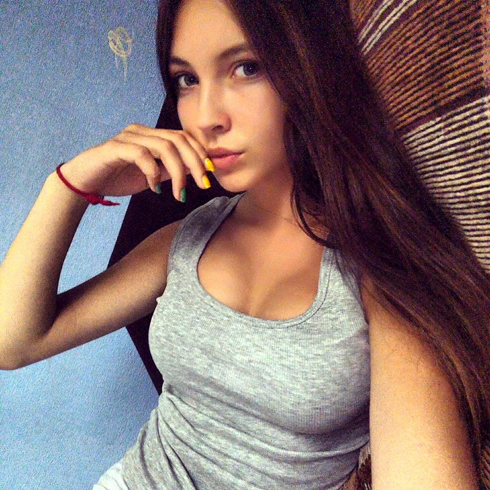 Екатерина Златова