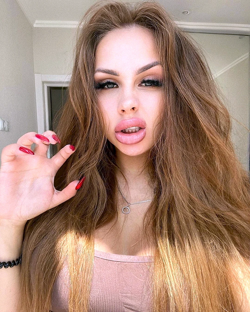 Elissabesst Элиза