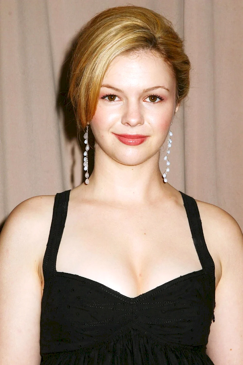 Эмбер Тэмблин Amber Tamblyn