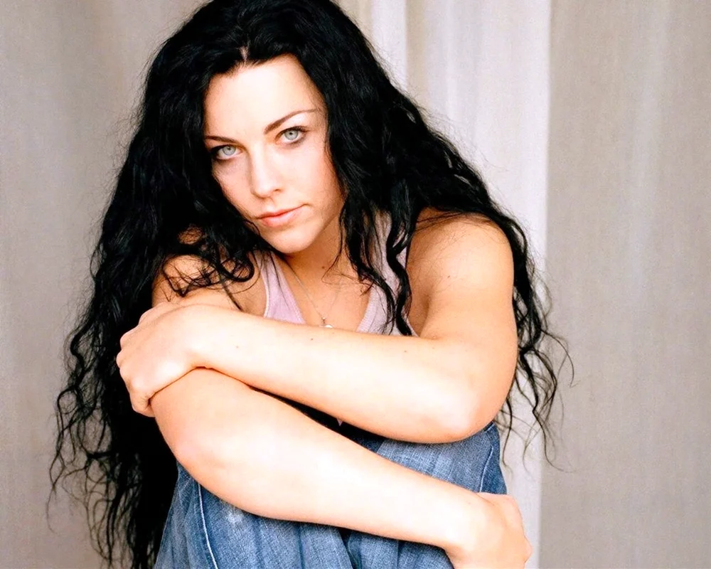 Эмили Evanescence
