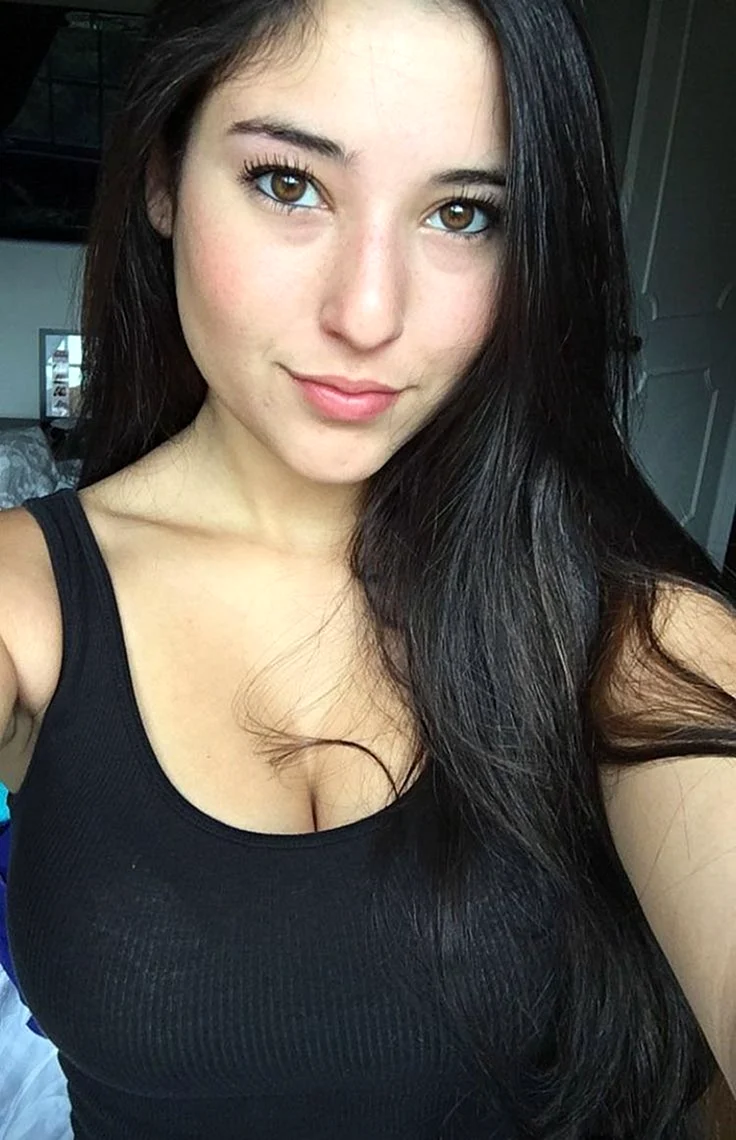 Энджи Варона Angie Varona