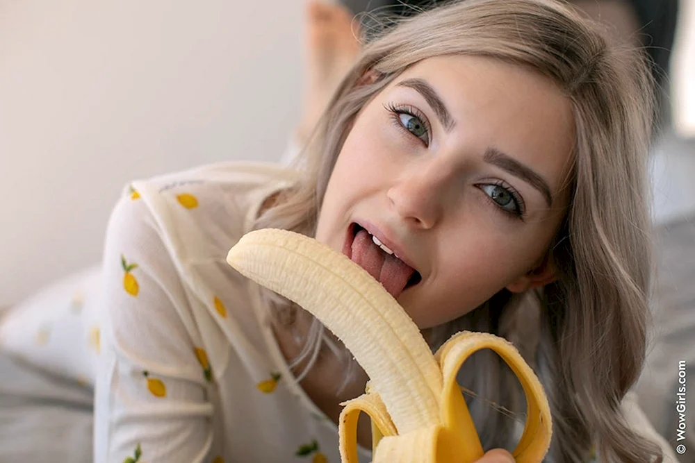 Ева Элфи