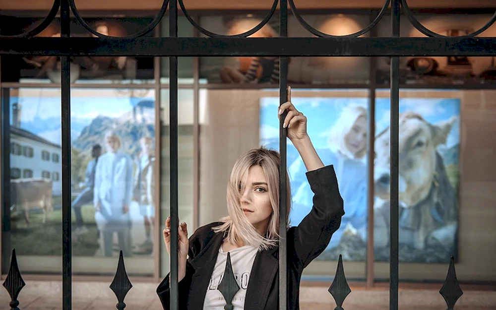 Ева Элфи Eva Elfie