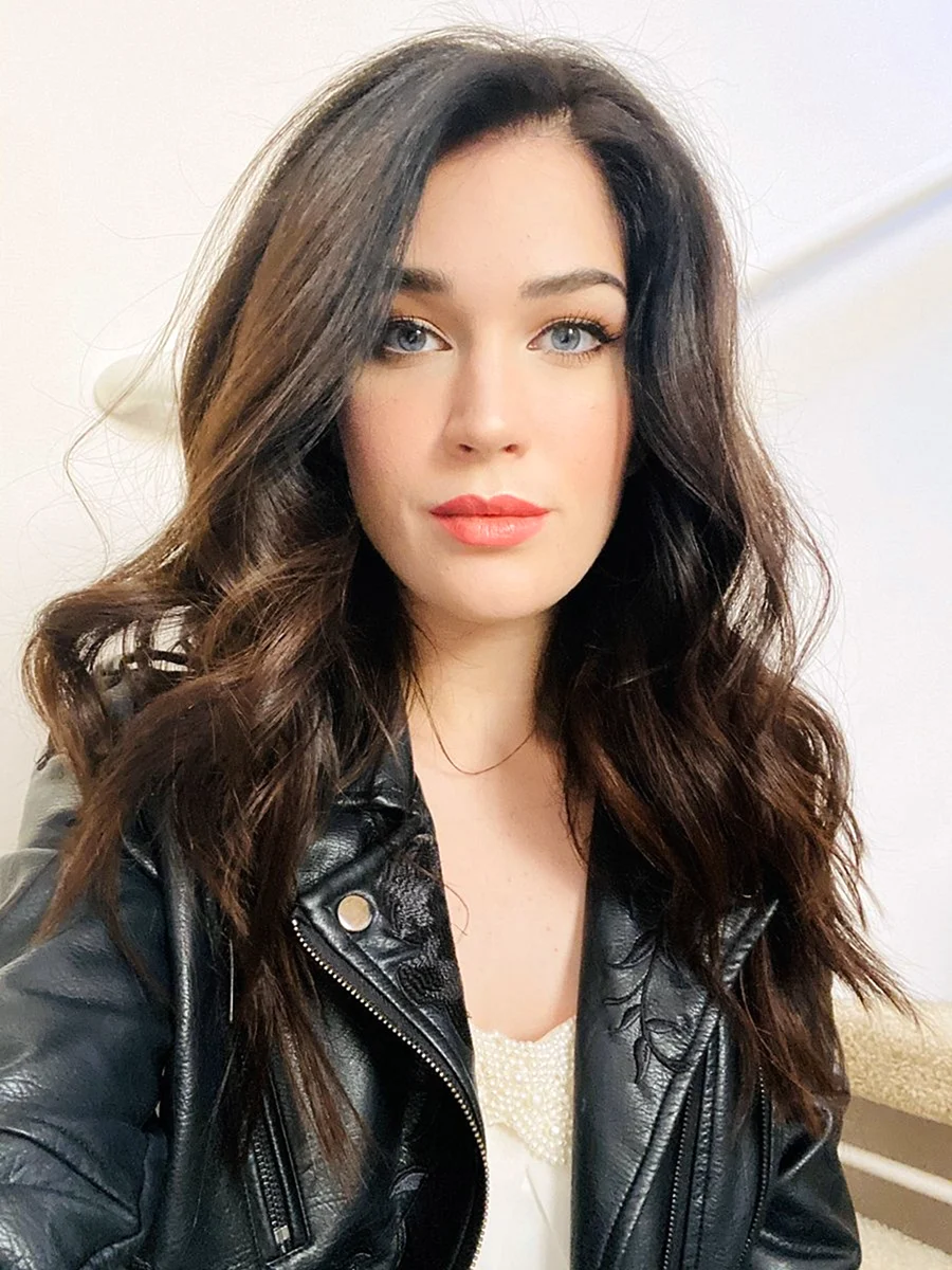 Evelyn Claire