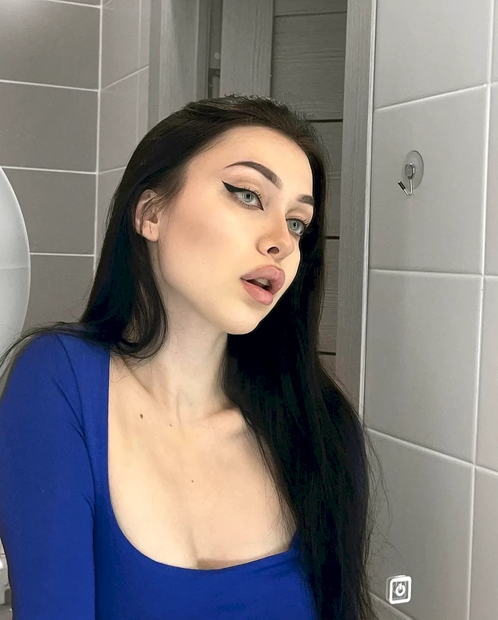 Girlwalkingonfire сливы