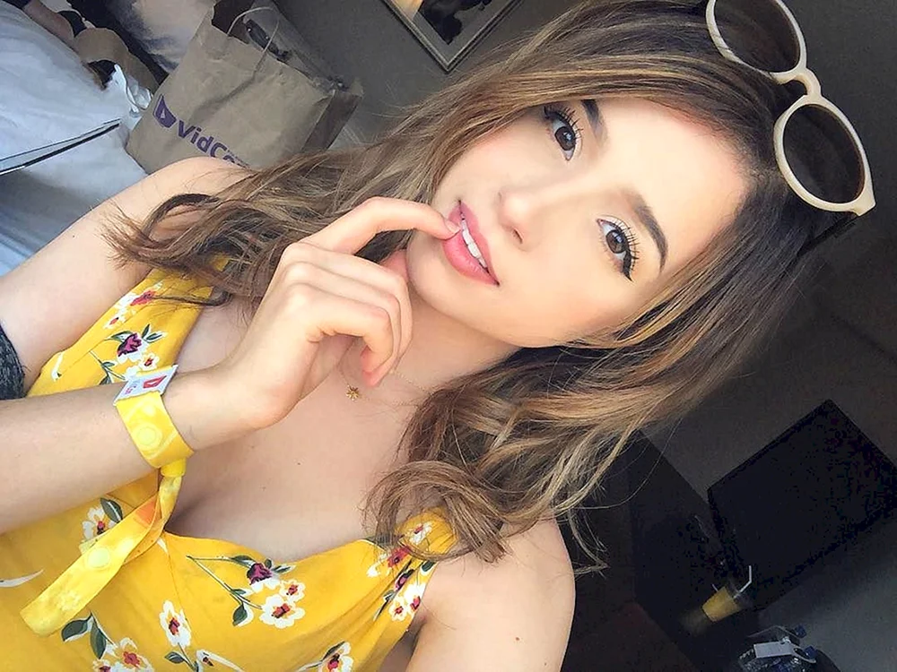 Иман Pokimane анис