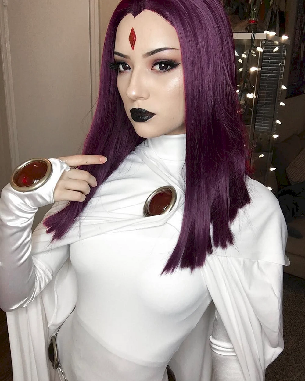 Indigo White Cosplay