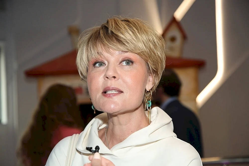 Юлия Меньшова 2021