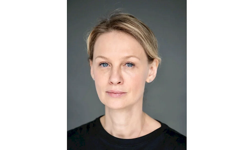 Юлия Ромашина актриса