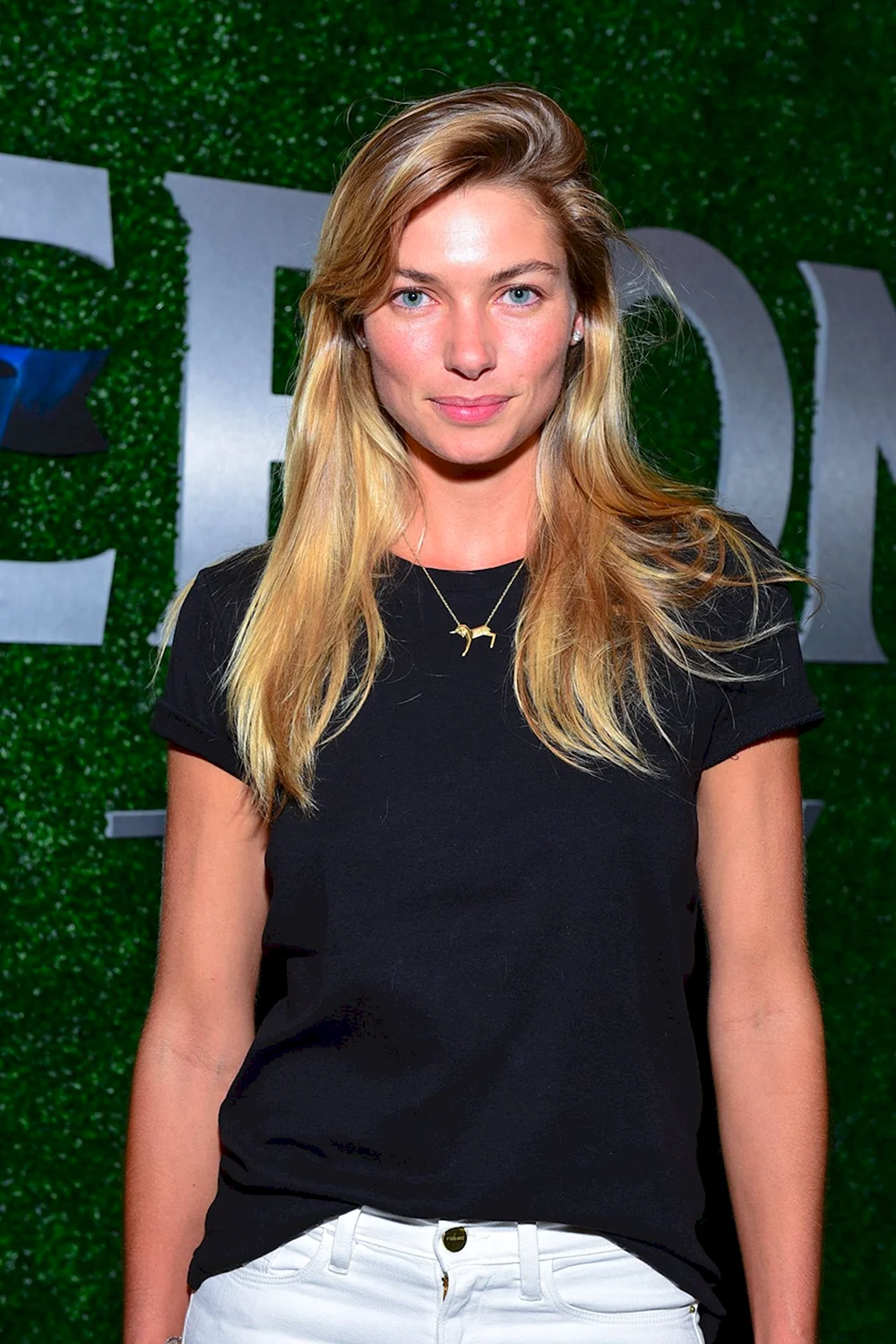 Jessica Hart
