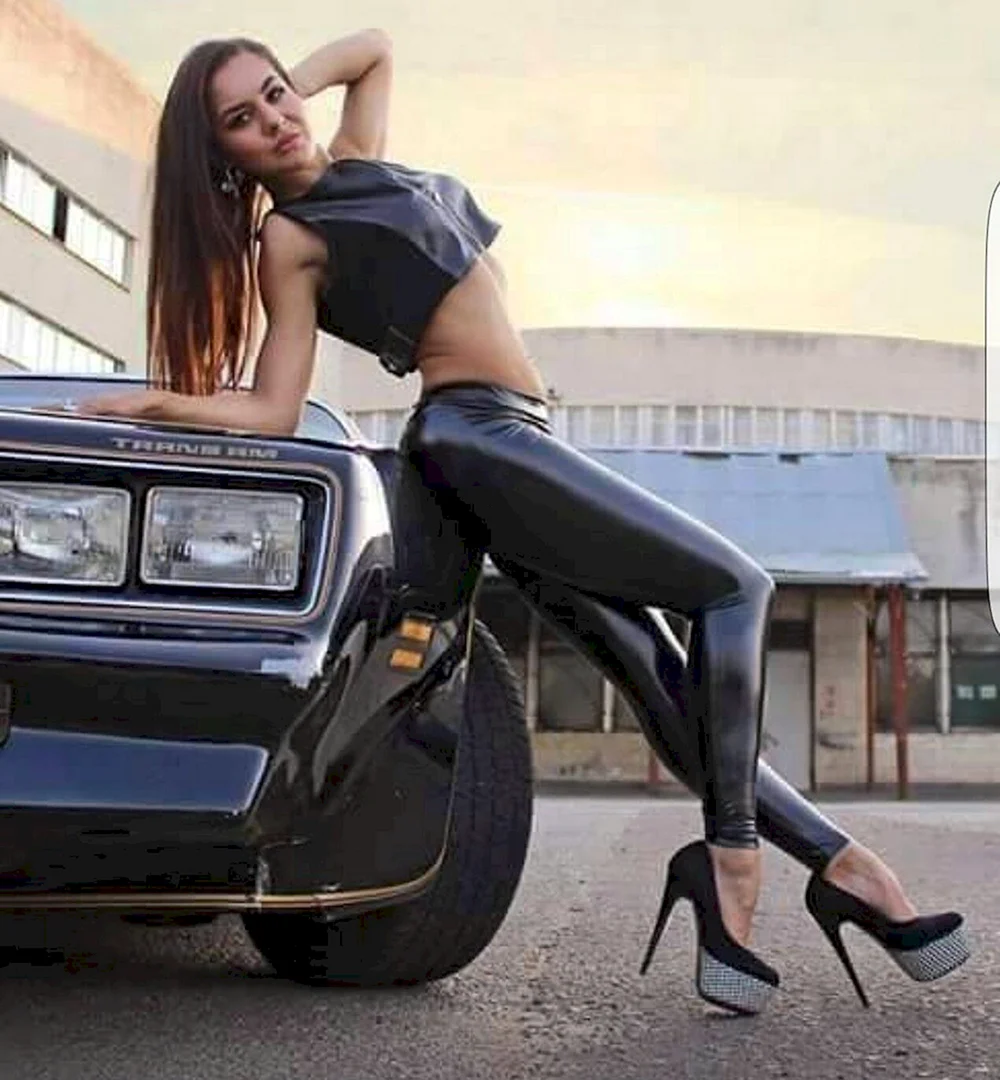 Latex Leggings car