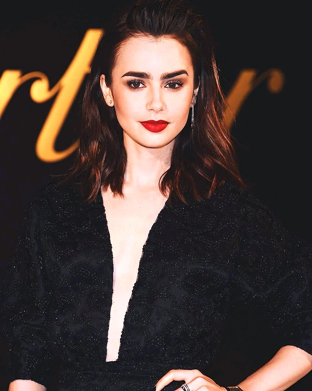 Лили Коллинз Lily Collins