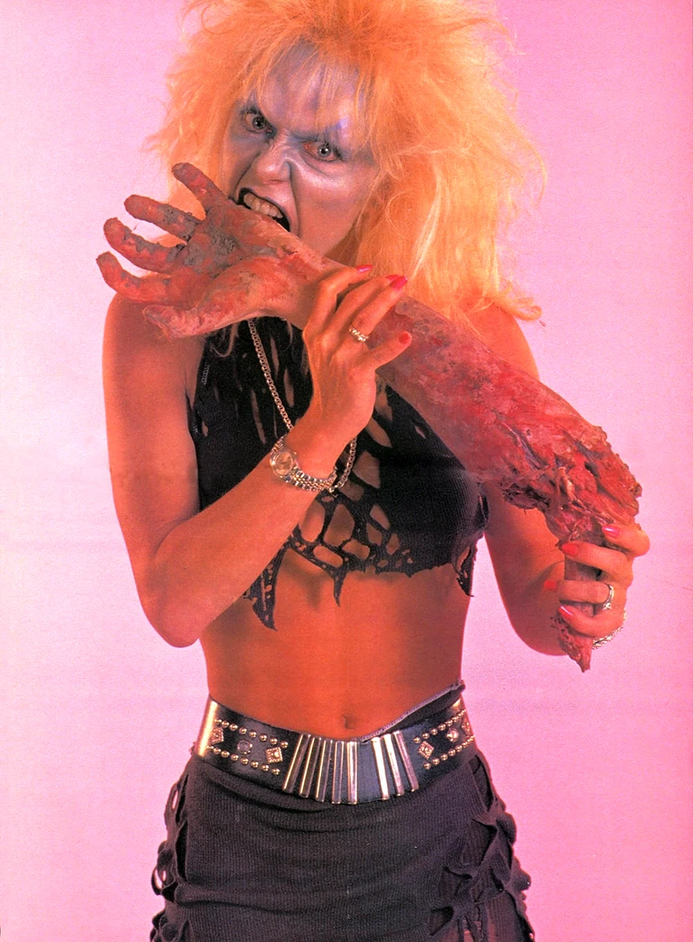 Линни Куигли Linnea Quigley
