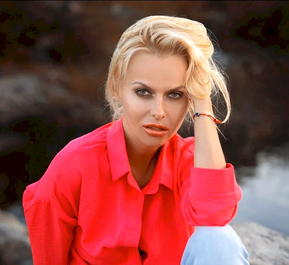 Лутцева Анна актриса
