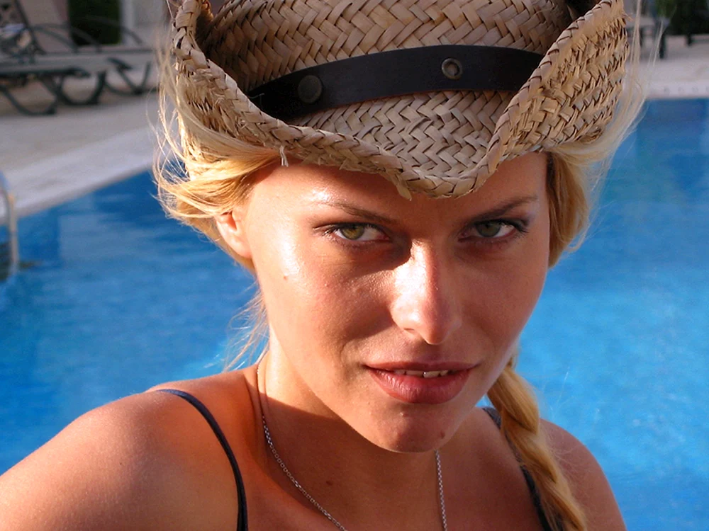 Лутцева Анна актриса