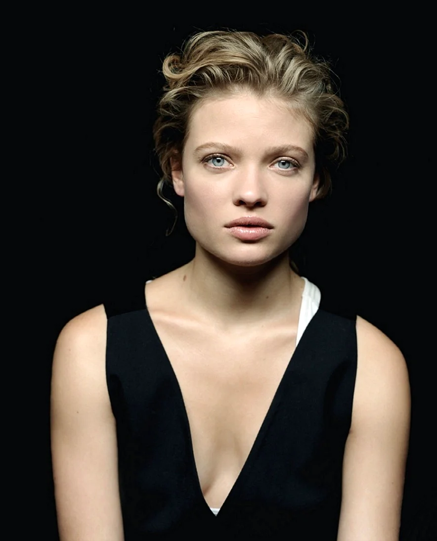 Мелани Тьерри Mélanie Thierry