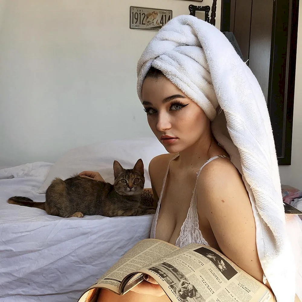 Мия Алвес