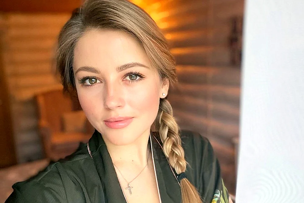 Михайловская Анна актриса