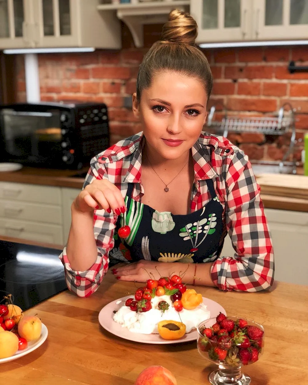 Михайловская Анна актриса