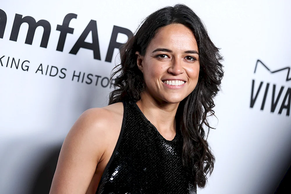 №24 — «Портрет Мишель Родригес (Michelle Rodriguez)»