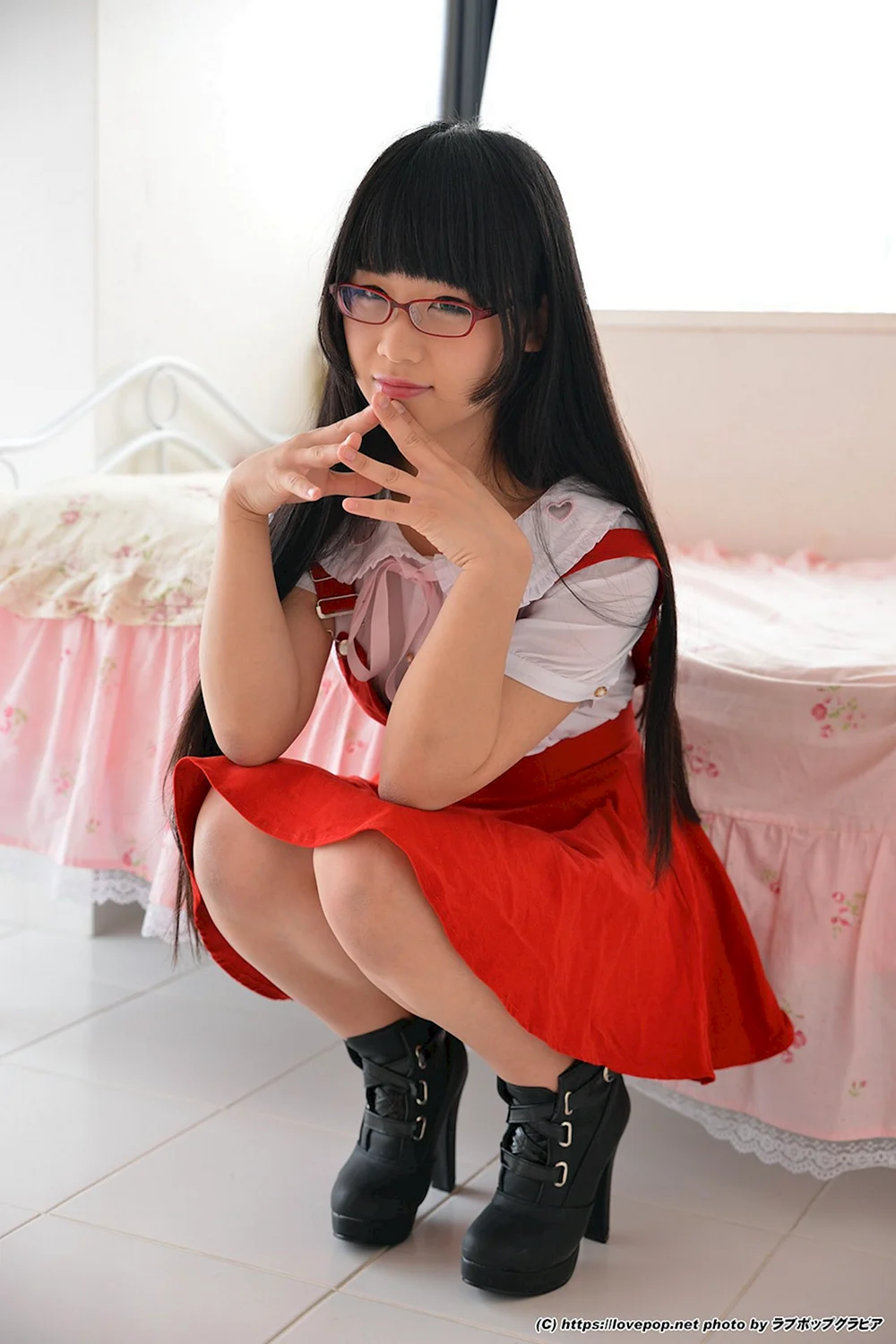 Модель Eri Kitami