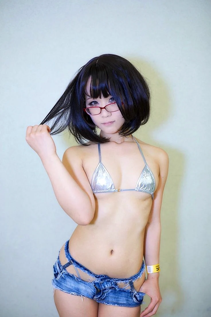 Модель Eri Kitami