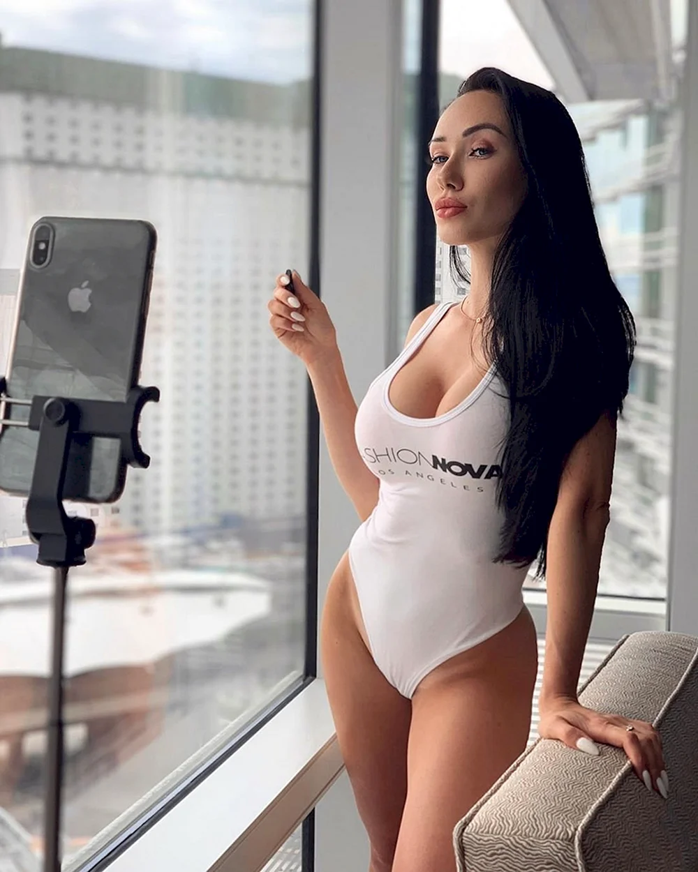 Модель Nina Serebrova