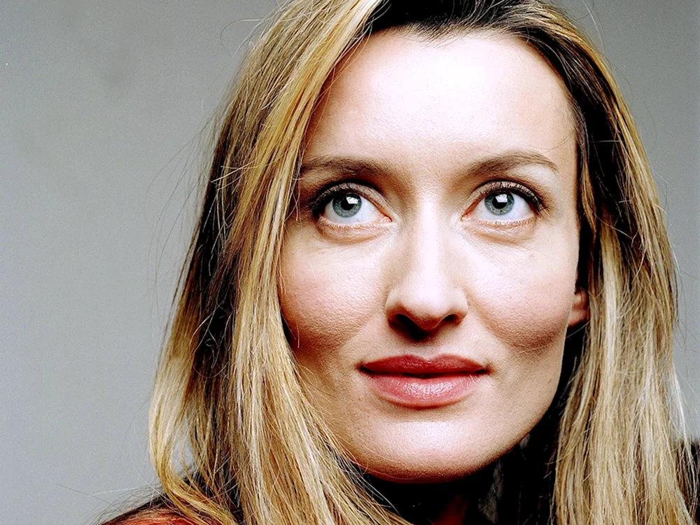 Наташа МАКЭЛХОУН Natascha MCELHONE