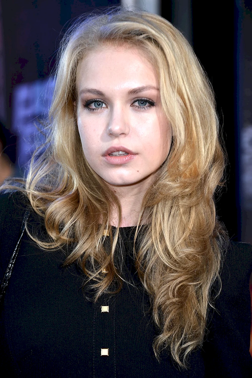 Пенелопа Митчелл Penelope Mitchell