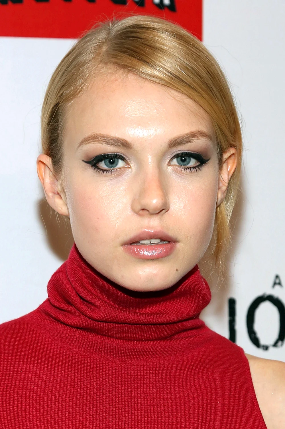 Пенелопа Митчелл Penelope Mitchell