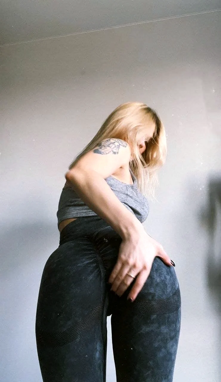 Полина Sorabi