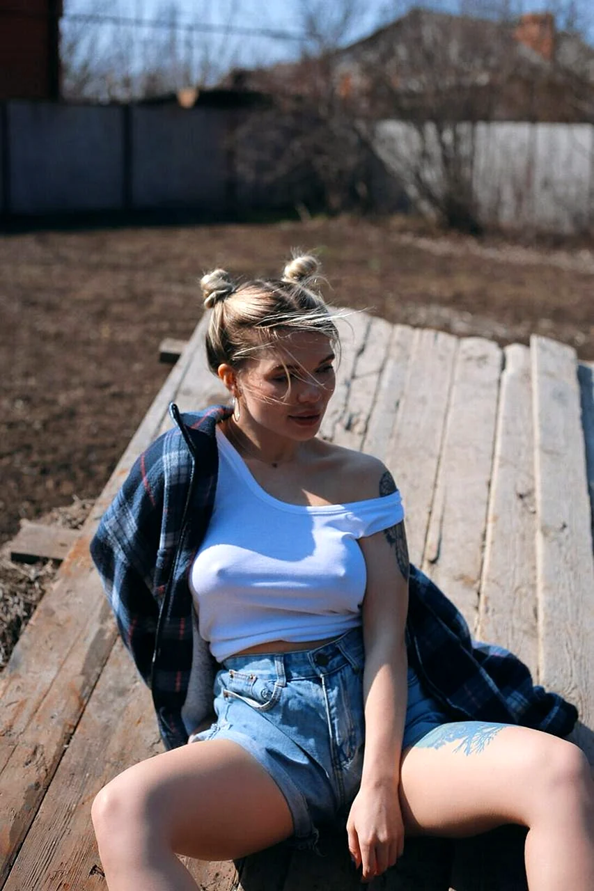 Полина Sorabi
