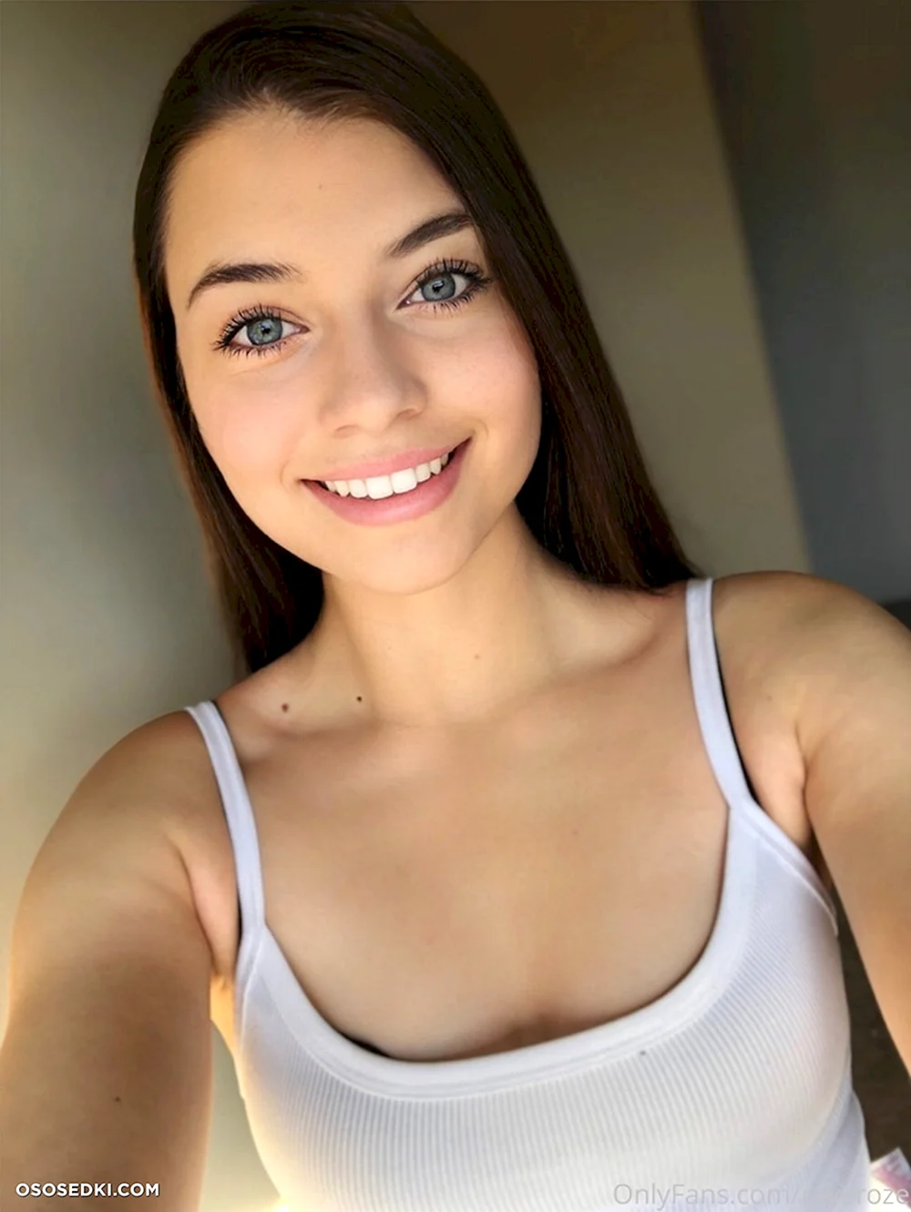 Rayeroze ONLIFANS