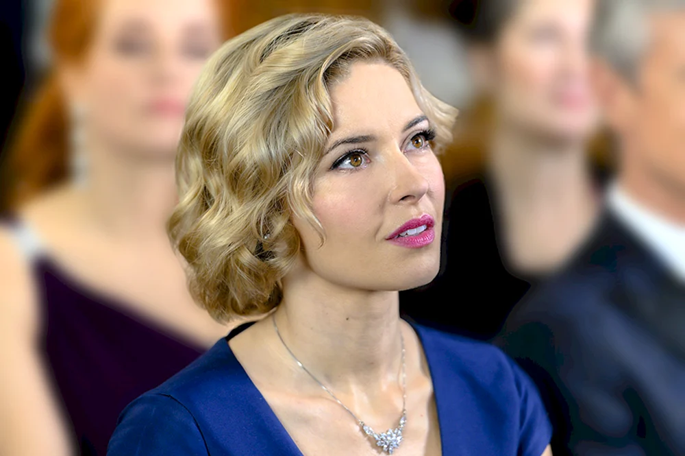 Сара Линд Sarah Lind
