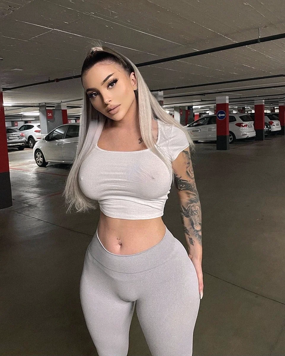Селин Чентино Celine Centino