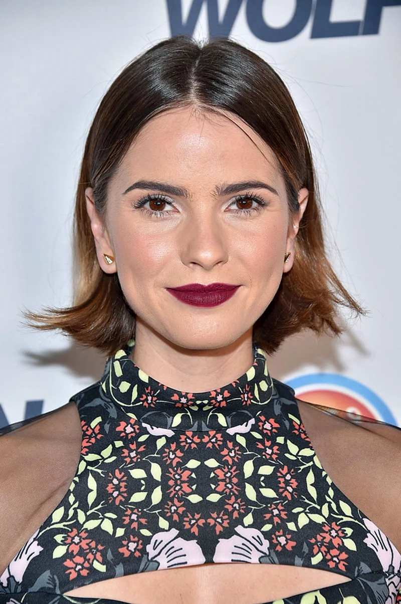 Shelley Hennig
