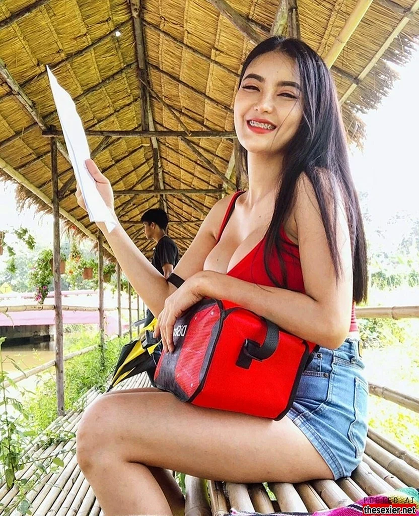 Yanisa Samohom