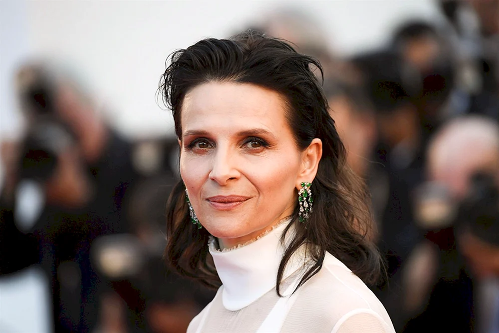 Жюльет Бинош Juliette Binoche