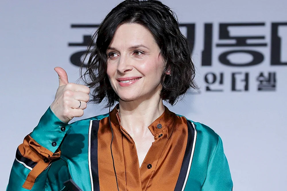Жюльет Бинош Juliette Binoche