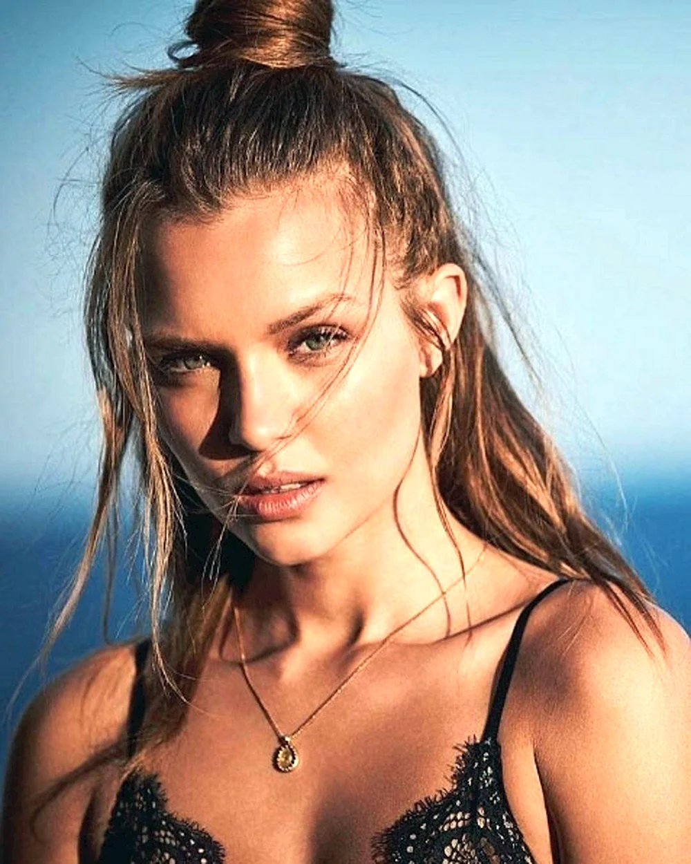 Жозефина skriver